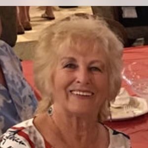 Meet your Posher, Bobbie